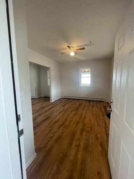 Building Photo - 720 Marion St