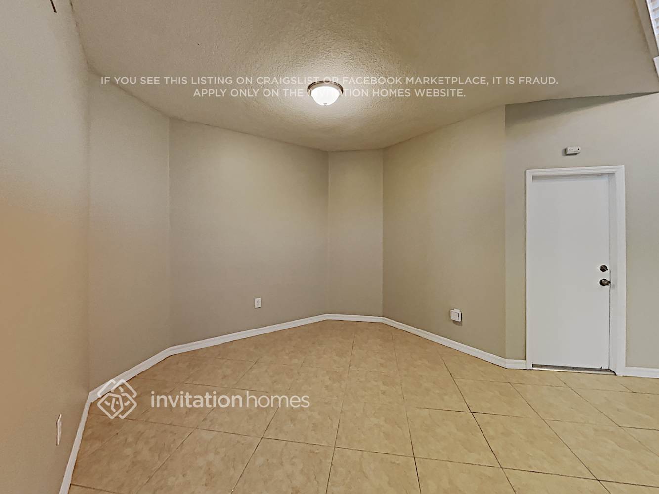 Building Photo - 5325 SW 134th Ave