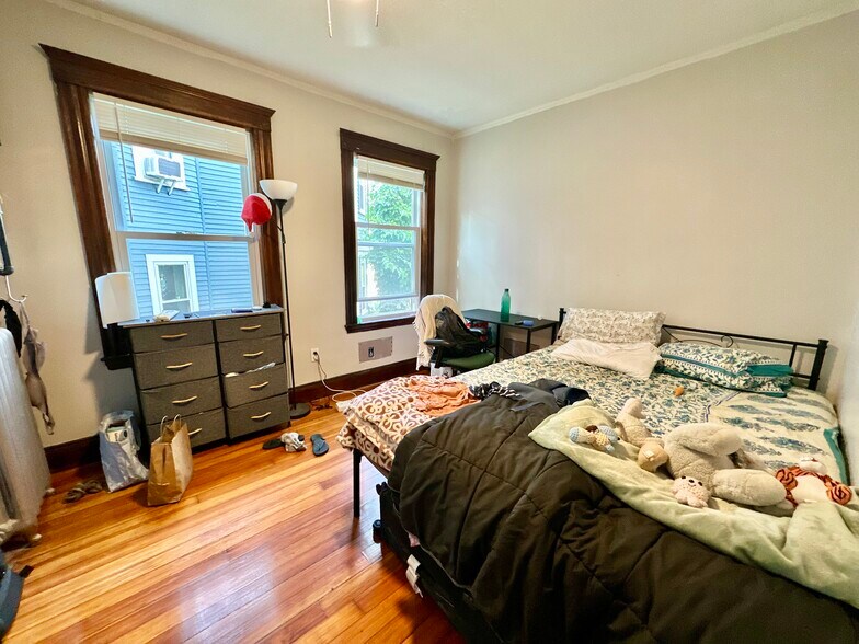 Building Photo - 8 Parkton Rd