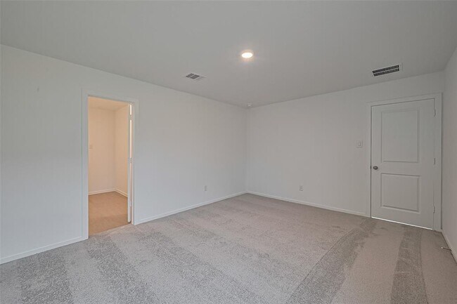 Building Photo - 28930 Rustic Windmill Wy