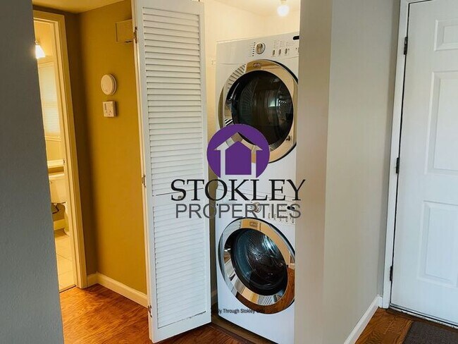 Building Photo - Stokley Properties Presents 5 Zurich Ct, P...