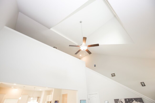 Building Photo - "Spacious 4 Bed, 2.5 Bath Rental in Vass, ...