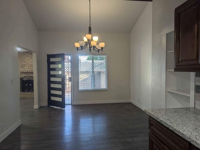 Building Photo - 5901 Moss Creek Cir
