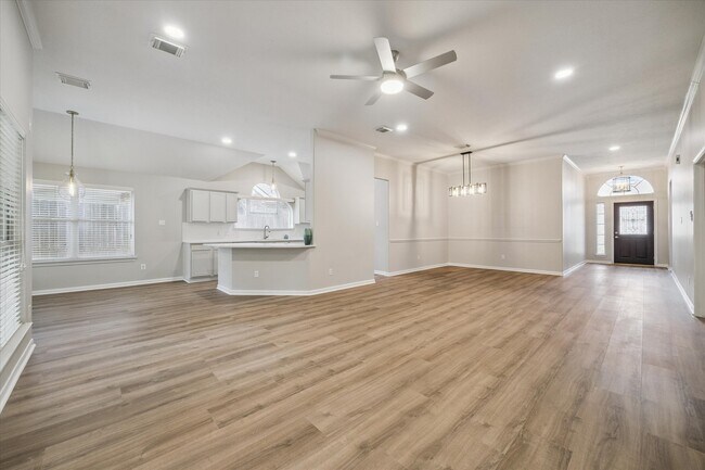 Building Photo - 18747 Candle Park Dr