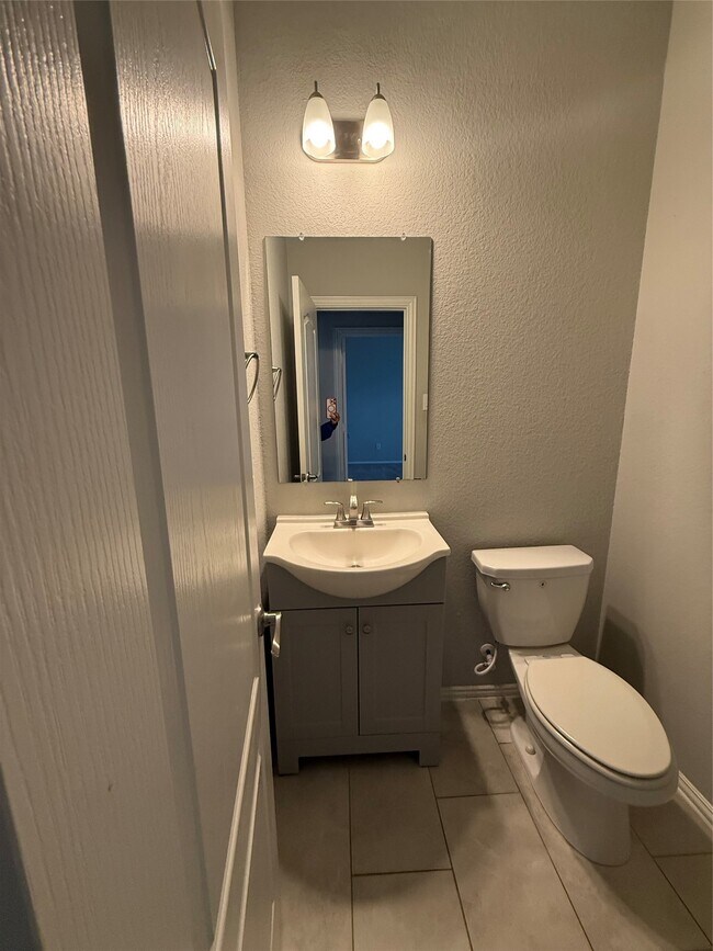 Building Photo - 31634 Brown Fern Dr