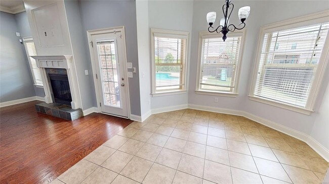 Building Photo - 415 Melison Dr