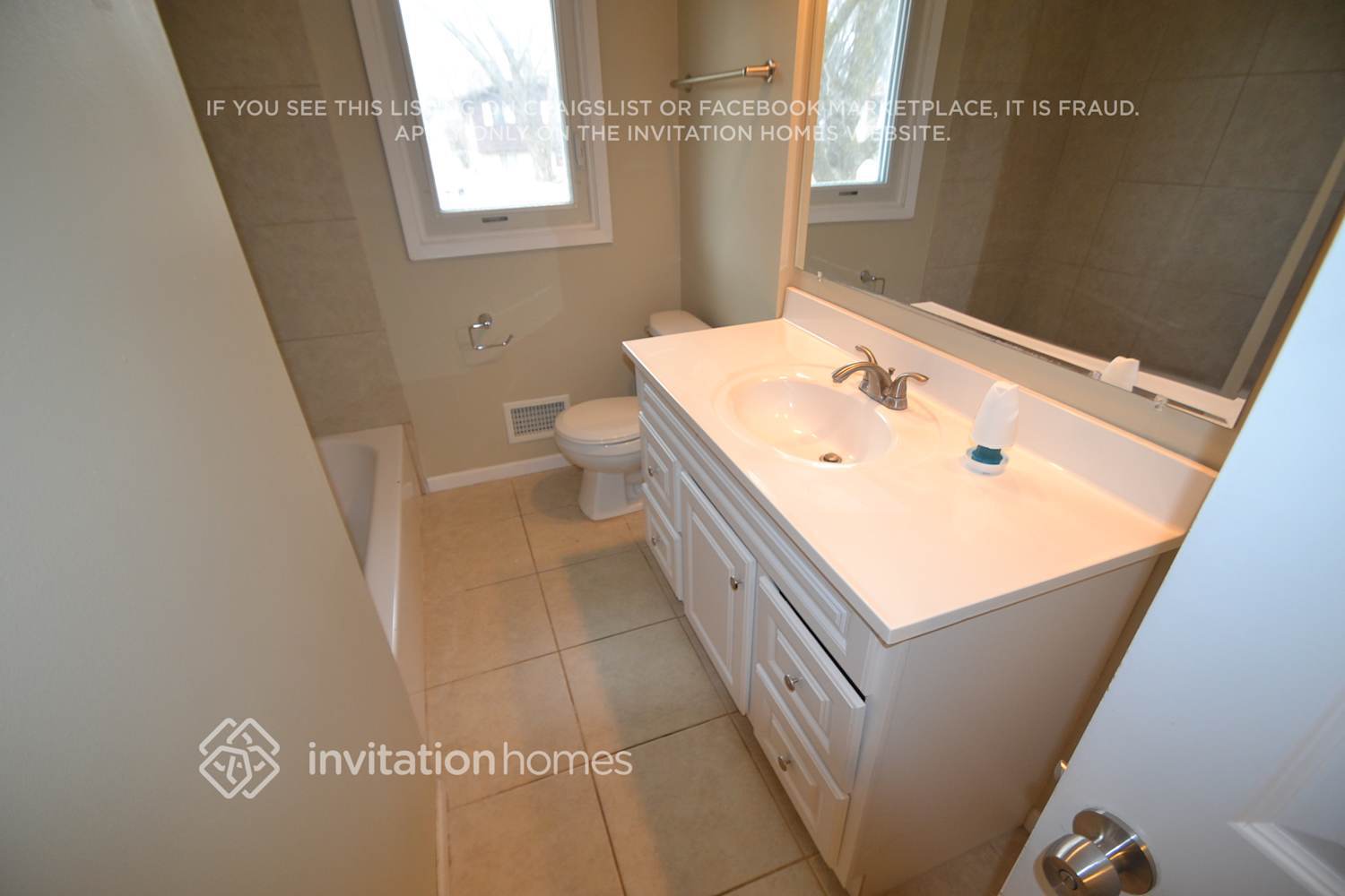 Building Photo - 8008 Colorado Ave N