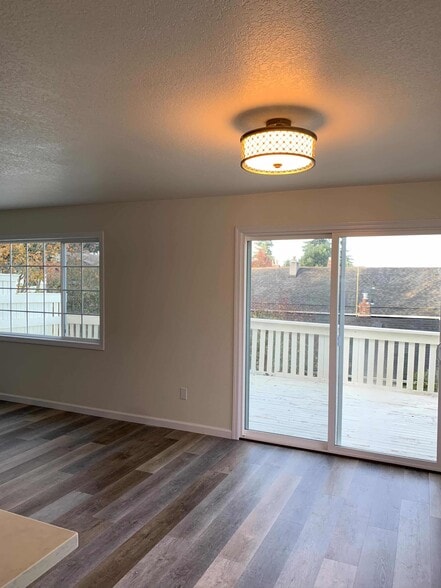 Building Photo - 10207 8th Ave NE