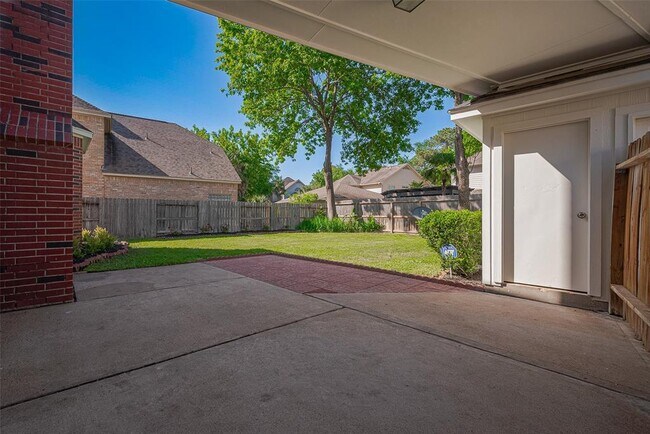 Building Photo - 4707 Gladesdale Park Ln