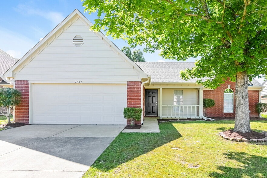 Primary Photo - 7892 Jane Ayre Dr