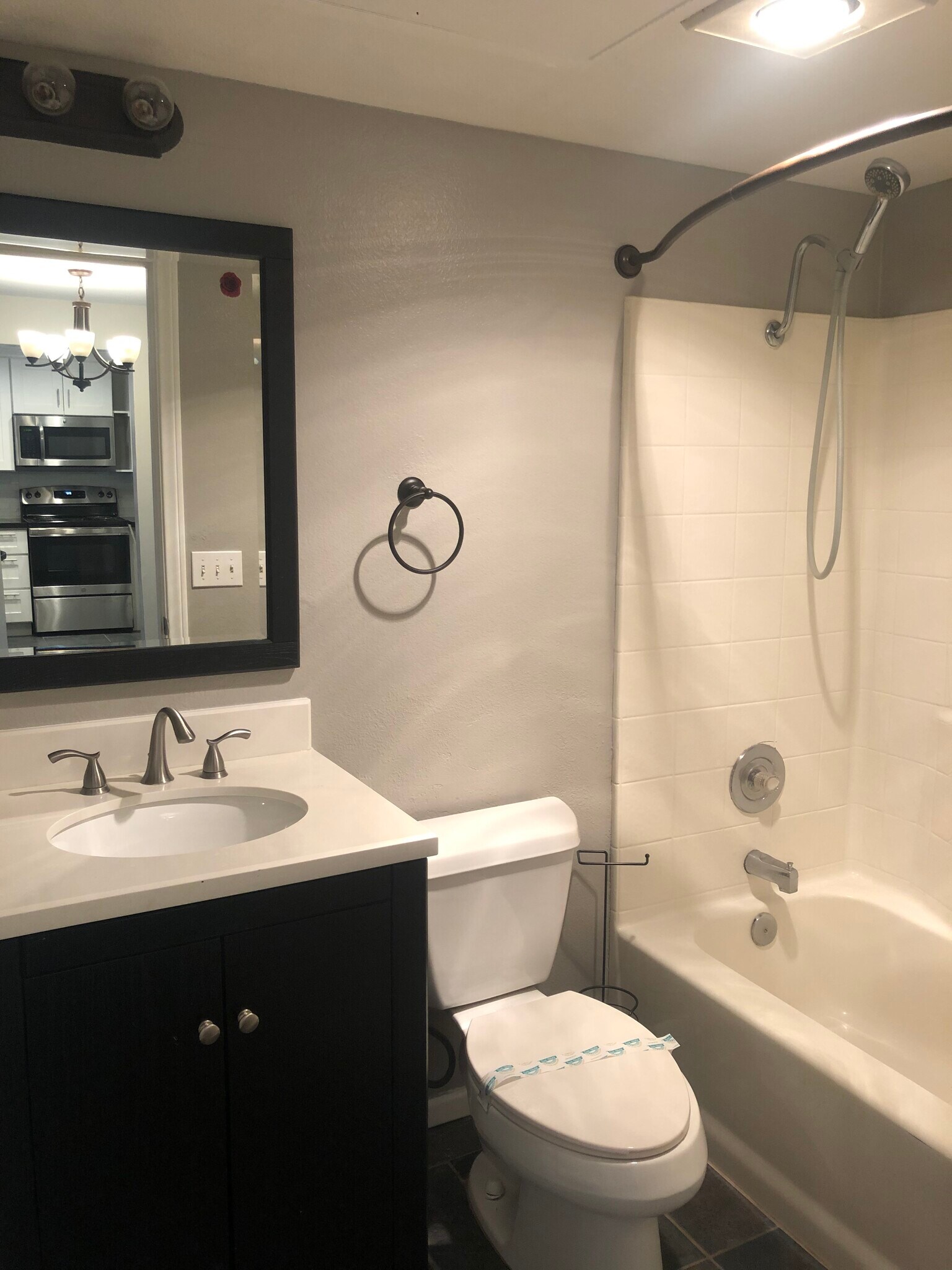 Building Photo - 3078 Broadway