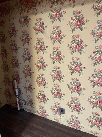 Building Photo - 733 Shelton St