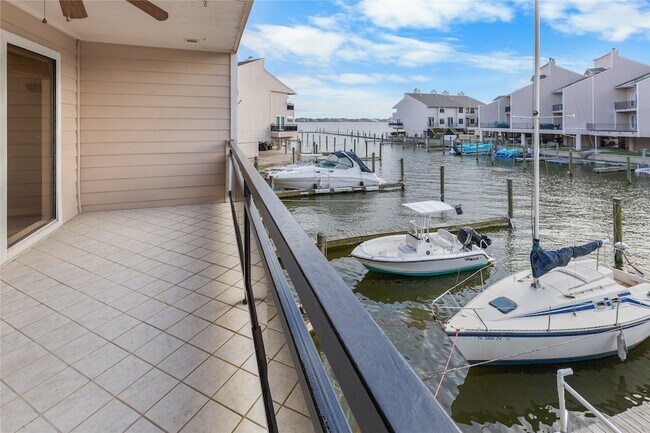 Building Photo - 3663 E NASA Pkwy