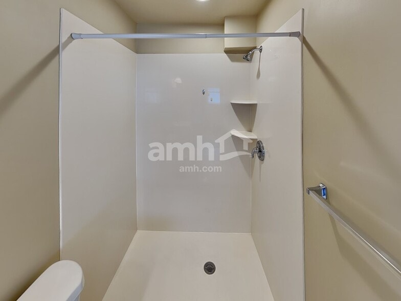 Building Photo - 1012 York Dr