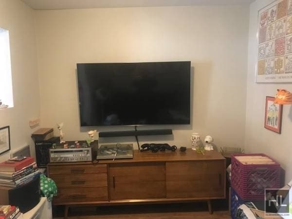 Building Photo - JAVA STREET