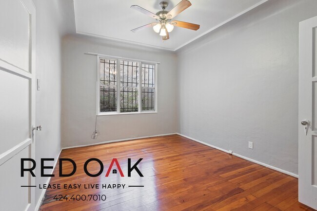 Building Photo - 366 Hayworth Ave
