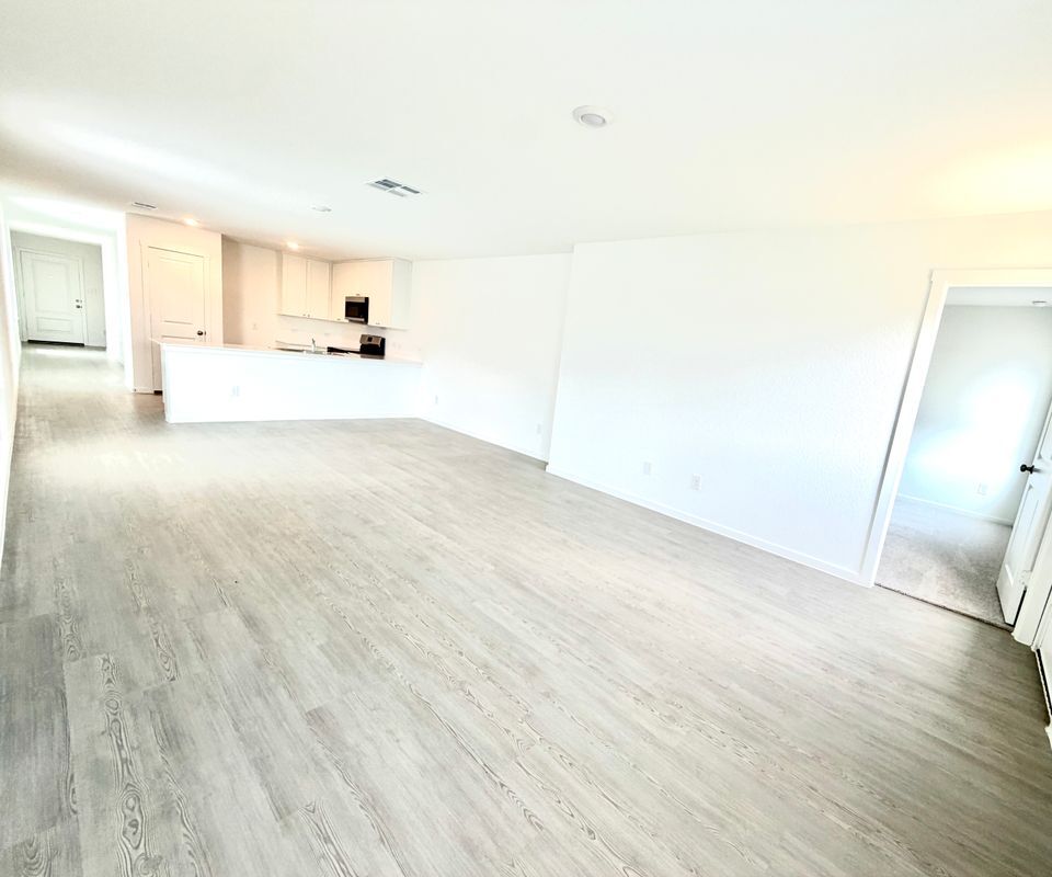 Building Photo - 449 Jones Bch Ln