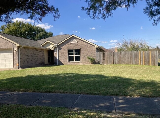 Building Photo - 6902 Oakmantle Dr