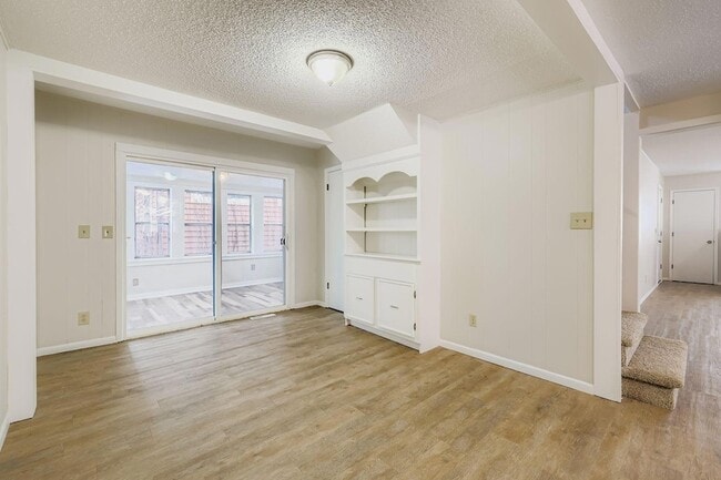 Building Photo - 3448 Grimes Ave N