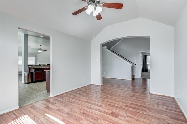 Building Photo - 18823 Elm Square Ct