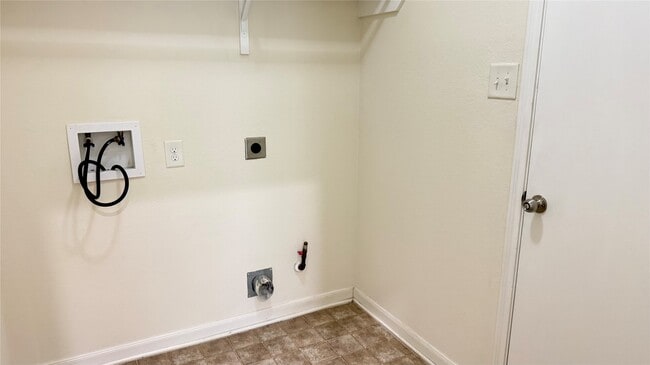 Building Photo - 22414 Auburn Valley Ln