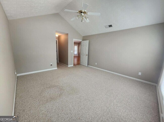 Building Photo - 1052 Ludwick Way