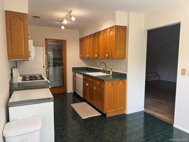 Building Photo - 34 Candlestick Ct