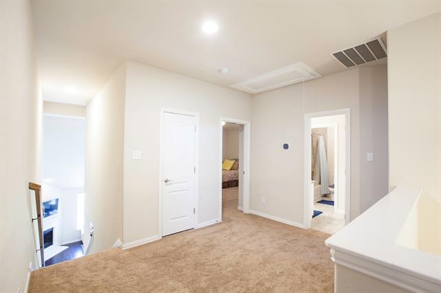 Building Photo - 907 Birchwood Dr