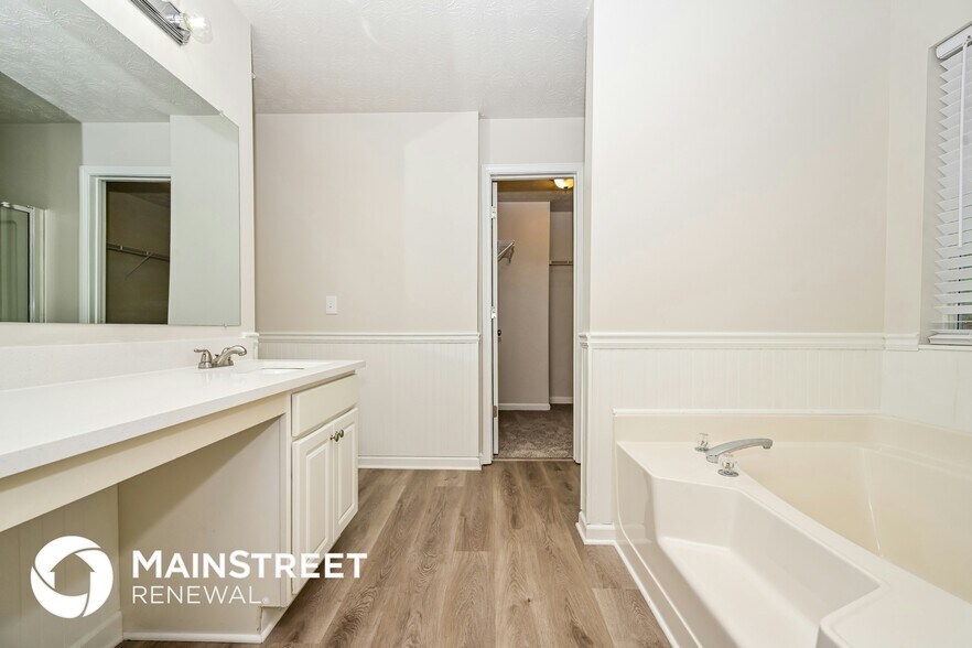 Building Photo - 4675 Forest Creek Ln