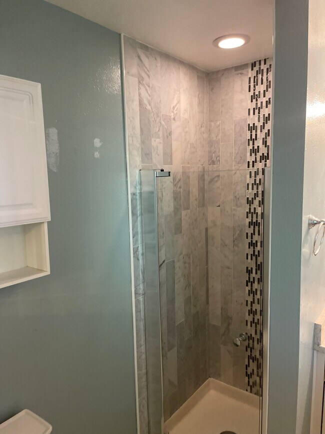 Building Photo - 7480 Mount Meeker Rd