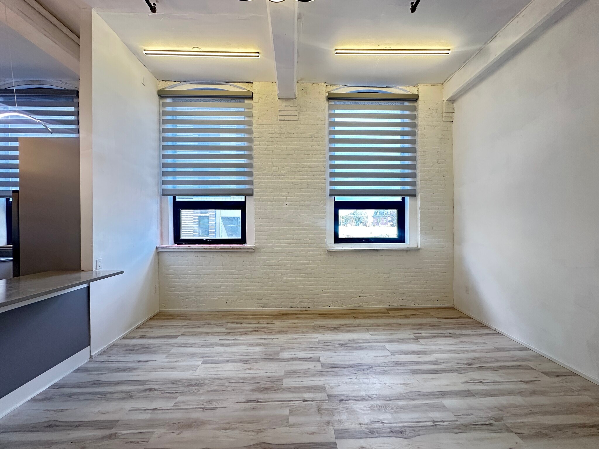 Building Photo - 109 Summer St