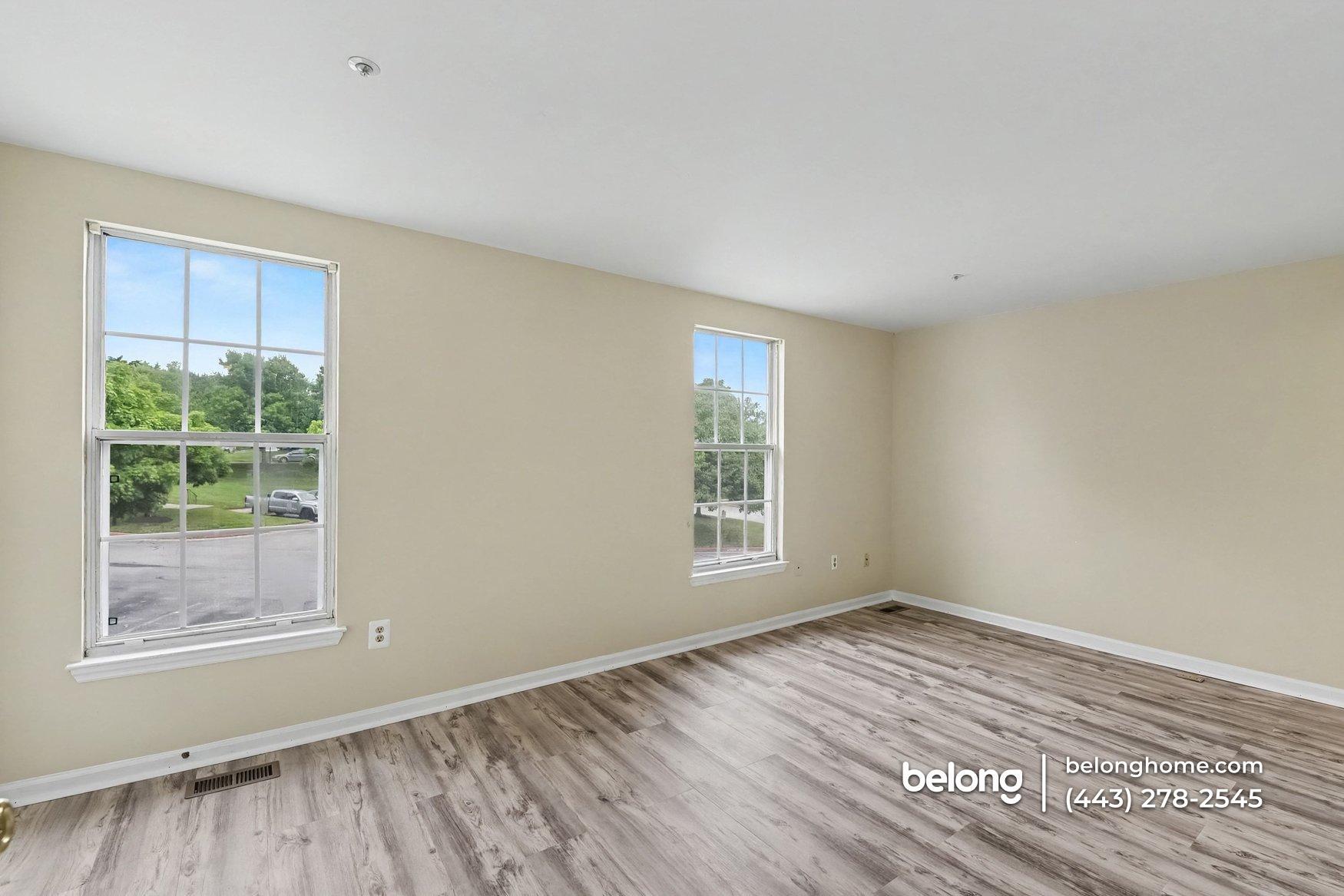 Building Photo - 8918 Pembrook Woods
