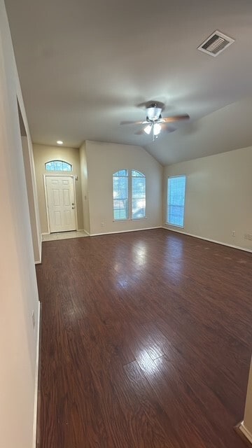 Building Photo - 2122 Thorn Berry Creek Ln