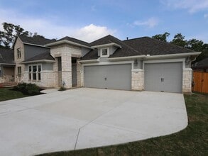 Building Photo - 1349 Oyster Creek