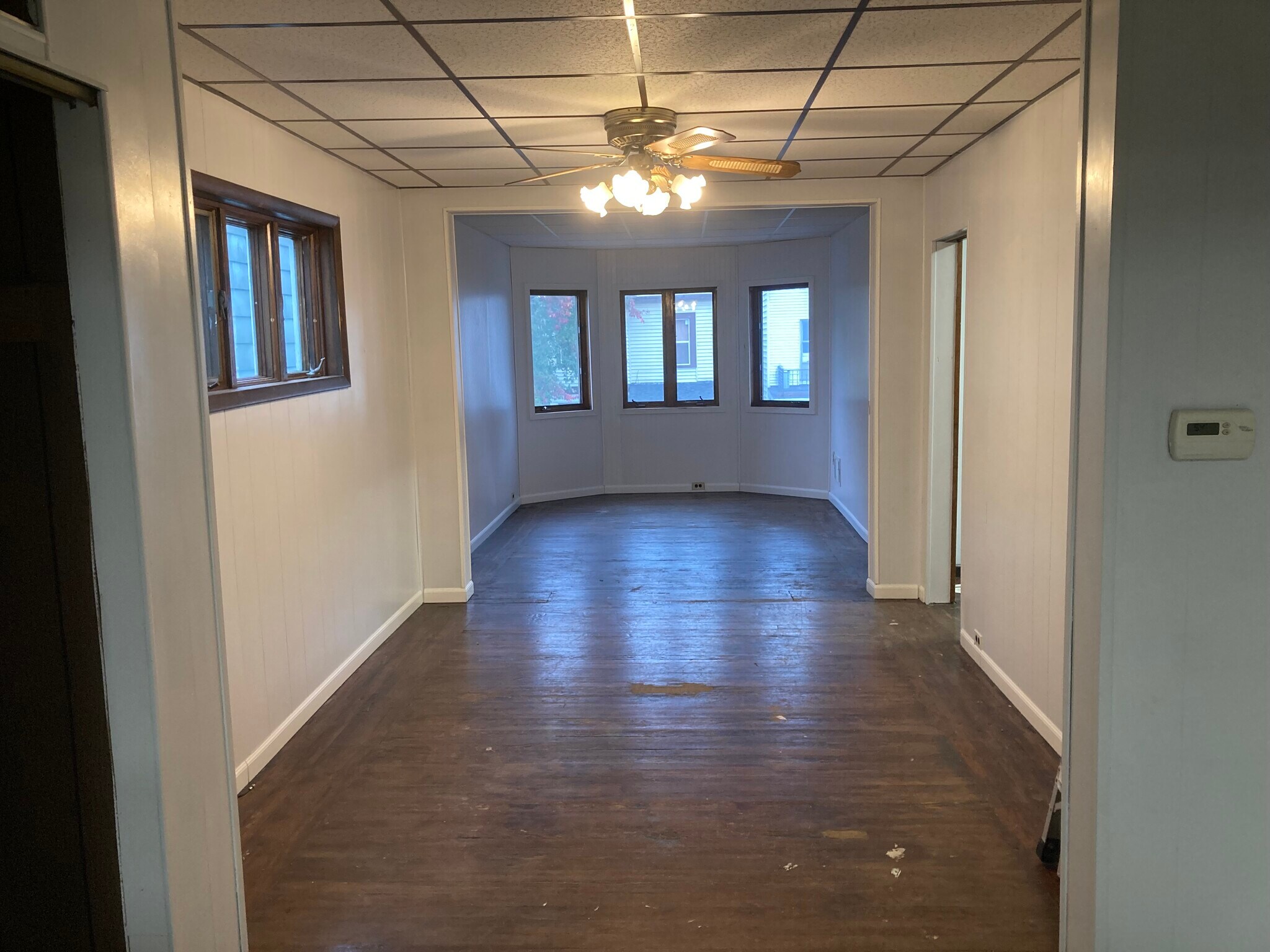 Building Photo - 70 6th Ave