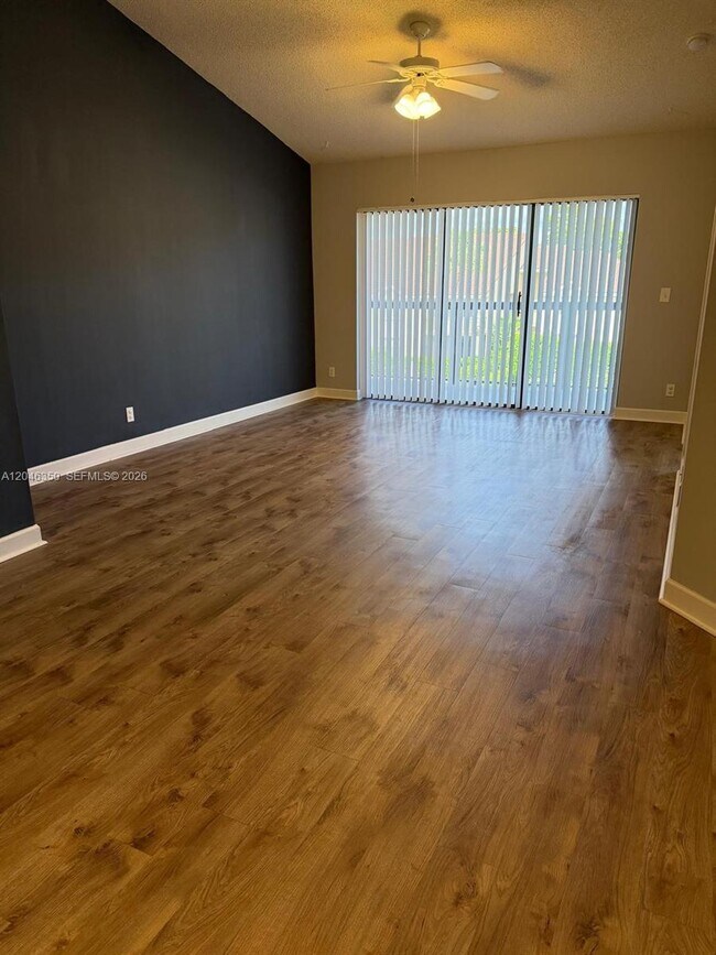Building Photo - 5761 Riverside Dr
