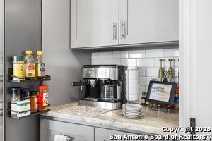 Building Photo - 1219 N Olive St