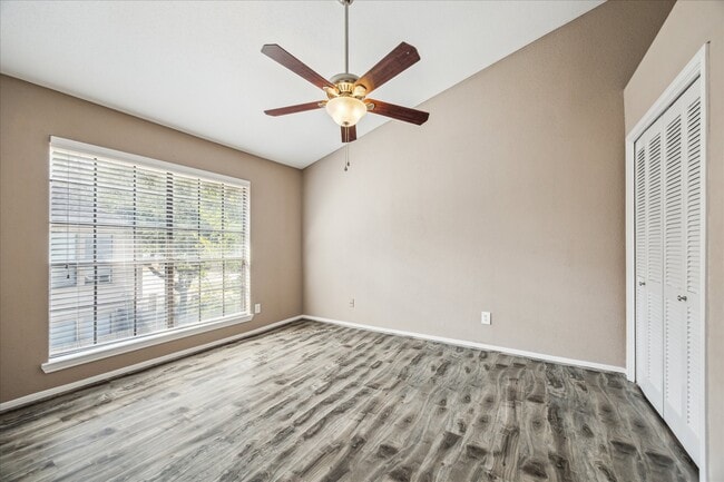 Building Photo - 2211 S Kirkwood Rd