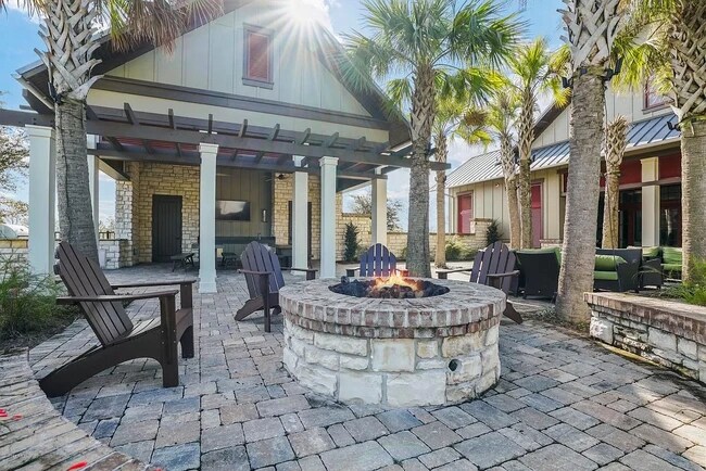 Building Photo - 64 Seastar Ct