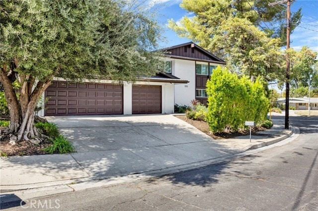 Building Photo - 4665 Willens Ave