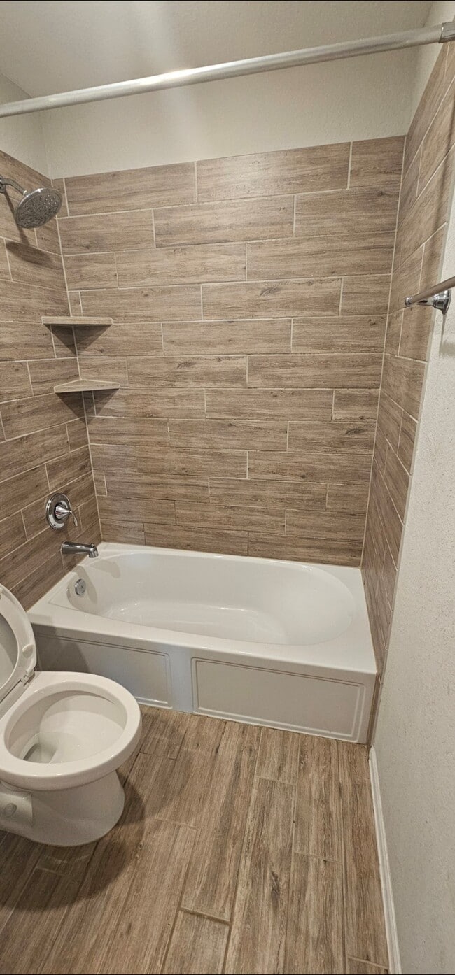 Building Photo - 2907 Velda May Dr