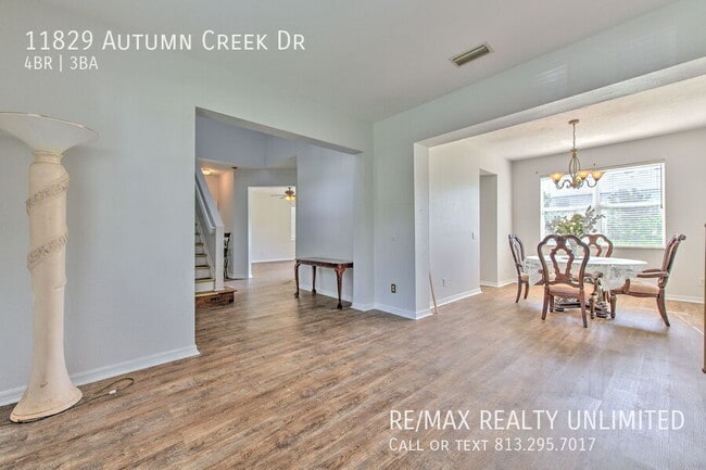 Building Photo - 11829 Autumn Creek Dr