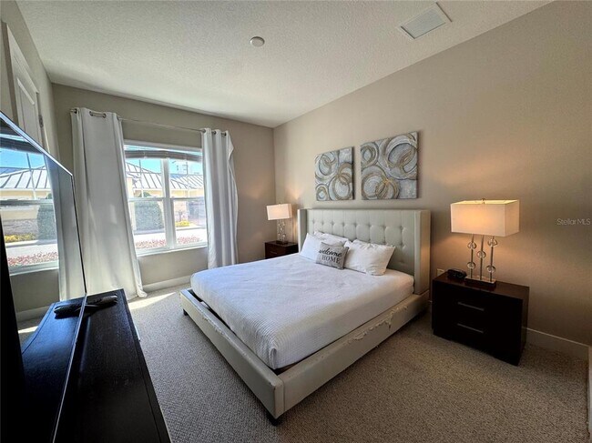 Building Photo - 2628 Sunrise Shores Dr