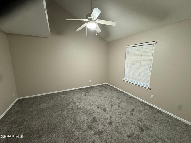 Building Photo - 398 Bentridge Drive