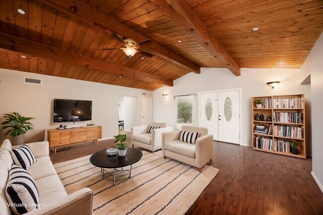 Building Photo - 9497 Montemar Dr