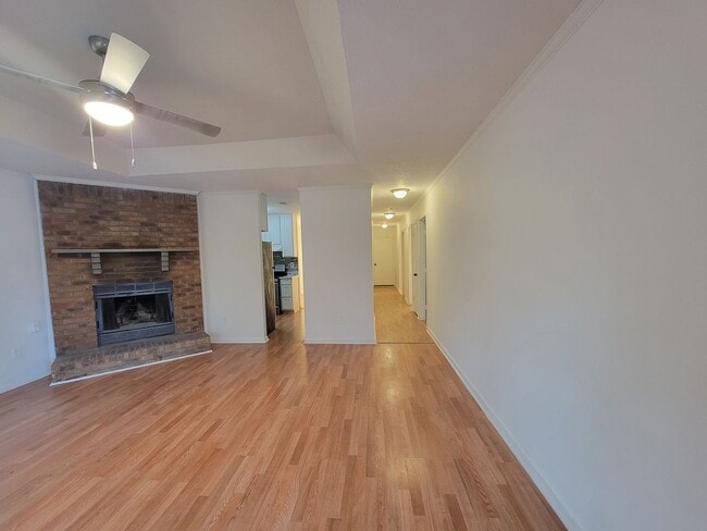 Building Photo - Fully Renovated - Private Landlord - Voucher - 2nd Chance Accepted - Ranch Home