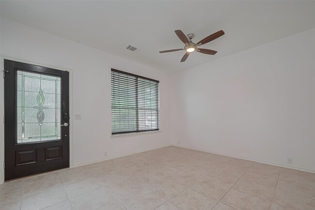 Building Photo - 24543 Carlton Springs Ln