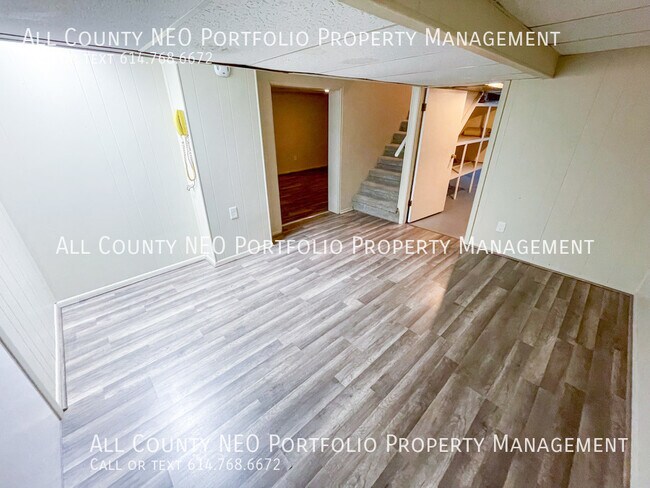 Building Photo - 3054 N Star Rd