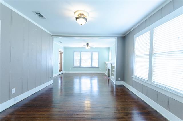 Building Photo - 2317 Honeysuckle Ave