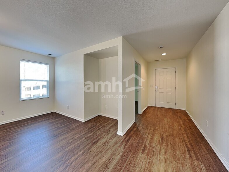 Building Photo - 20 Shenandoah Way